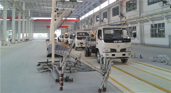 <a href=http://www.maosuijiuye.cn/ssc target=_blank class=infotextkey>灑水車</a>圖片