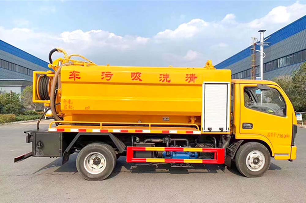 東風(fēng)小多利卡國(guó)六清洗吸污車圖片3