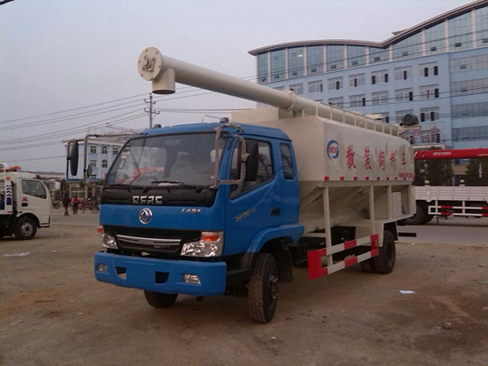 東風(fēng)勁卡散裝飼料運輸車（藍色）