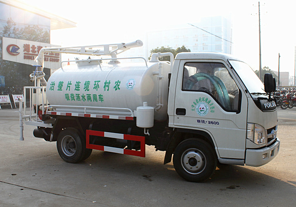 吸糞帶灑水車 吸糞帶灑水車